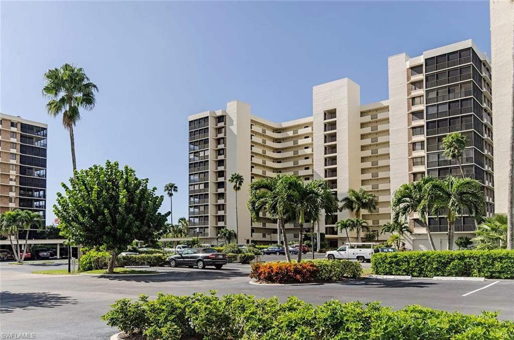 17 BLUEBILL AVE 1102-12