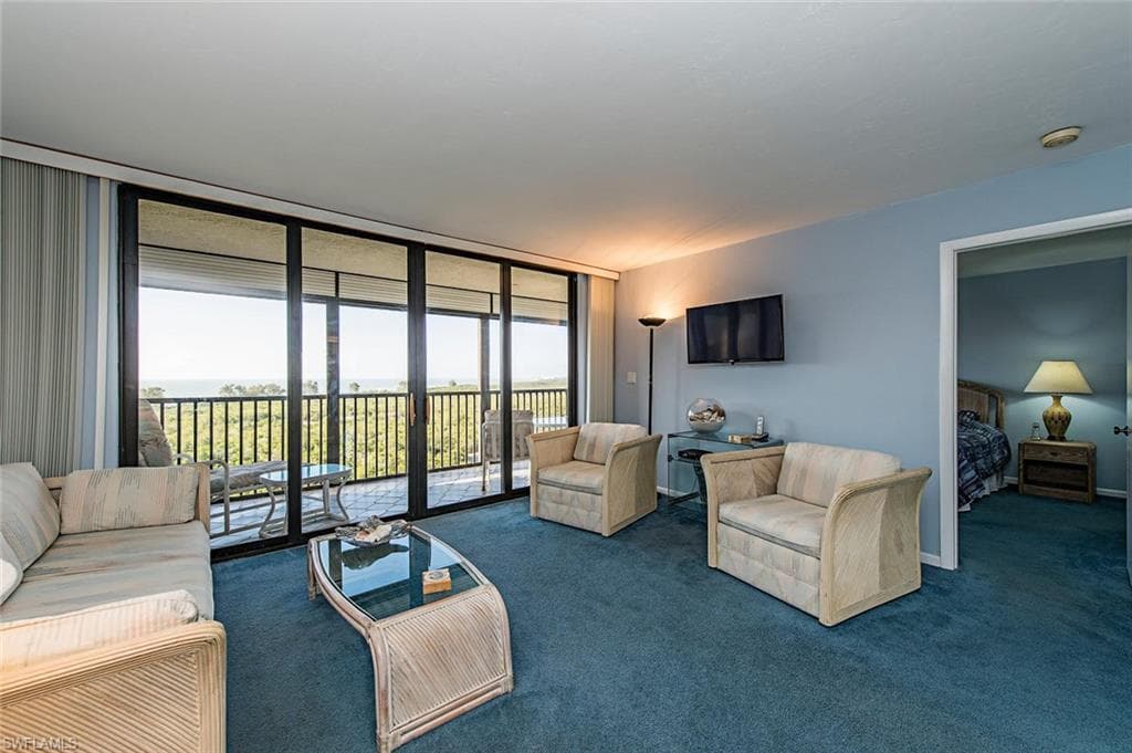 17 BLUEBILL AVE 1102-4