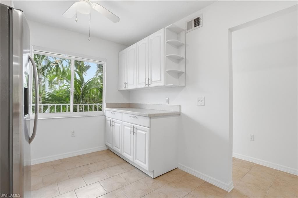 3031 Sandpiper Bay CIR F205-11