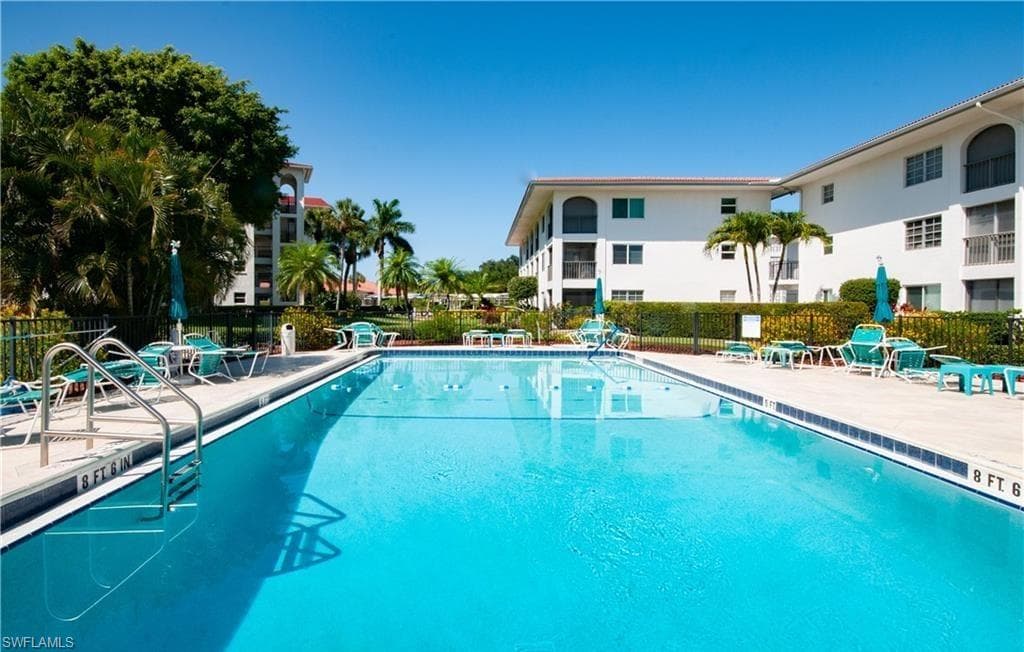 5 High Point CIR W 206-38