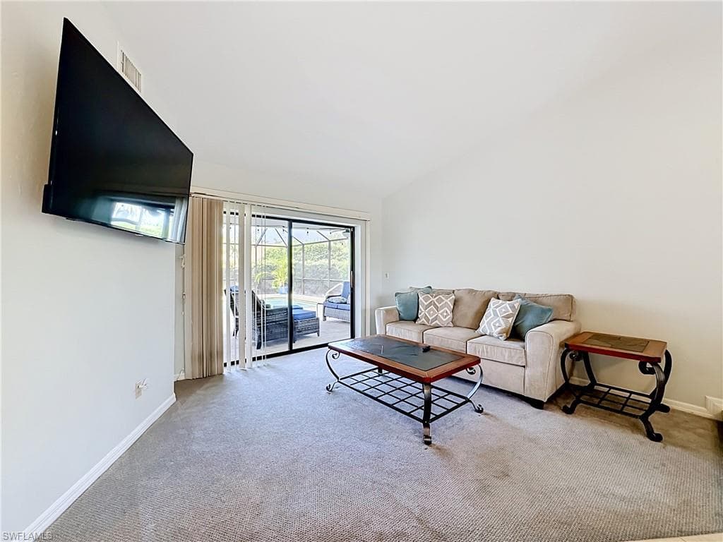 1201 Westfield DR-5