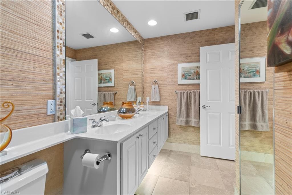 15382 Queen Angel WAY-16