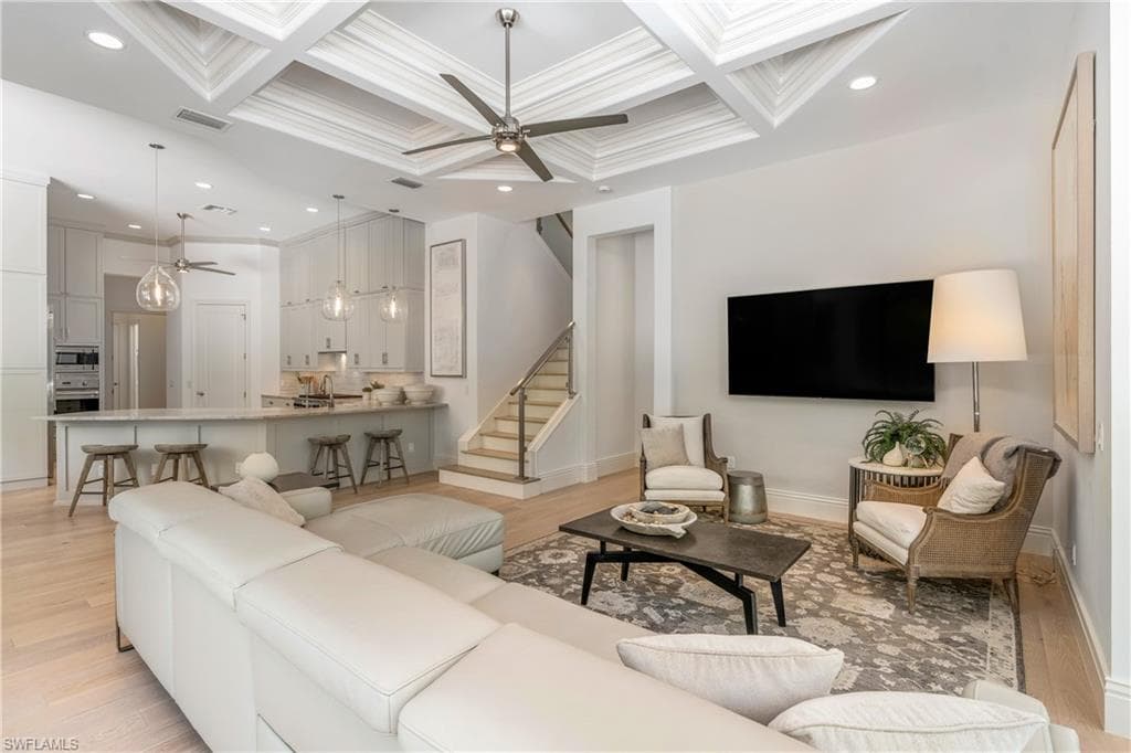 17014 VERONA LN-10