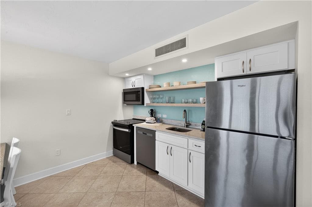 2255 W Gulf DR 127-10