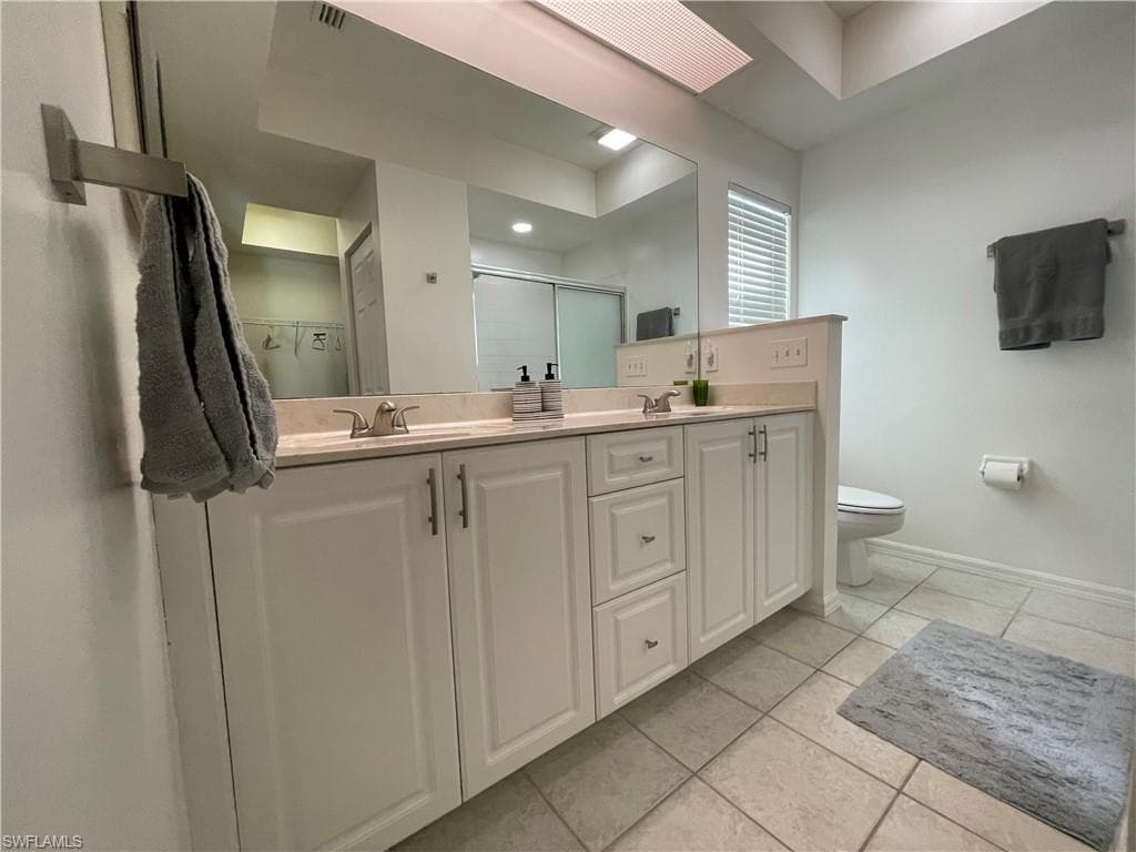 5708 Greenwood CIR 48-13