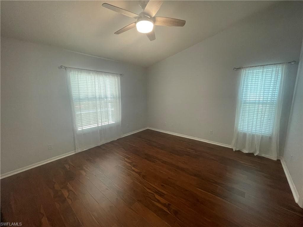 5708 Greenwood CIR 48-10
