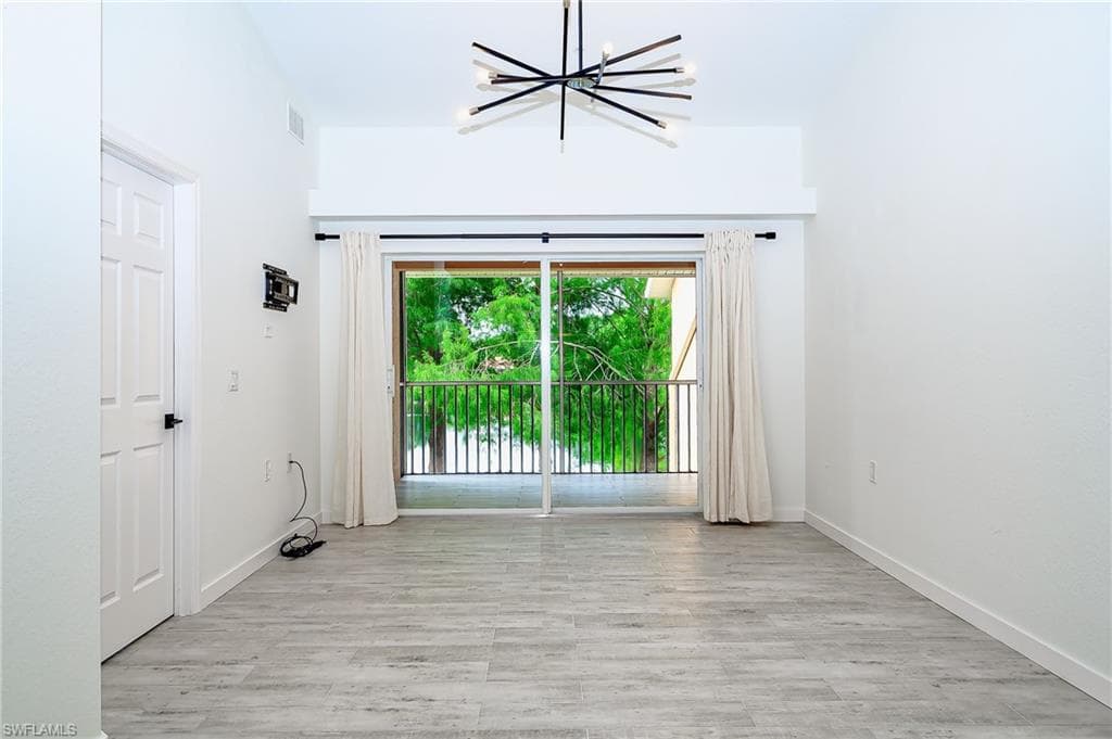 26700 Rosewood Pointe DR 201-25