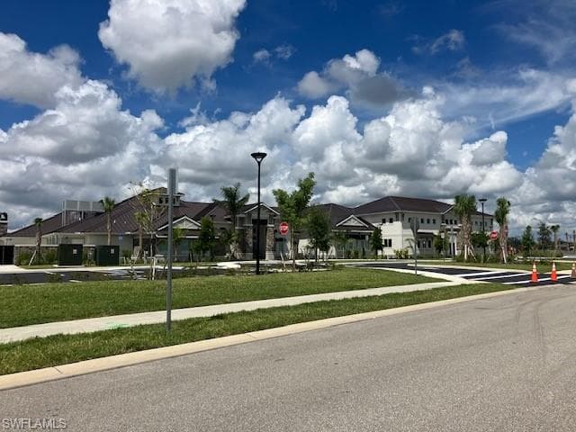 14231 Pine Lodge LN-19
