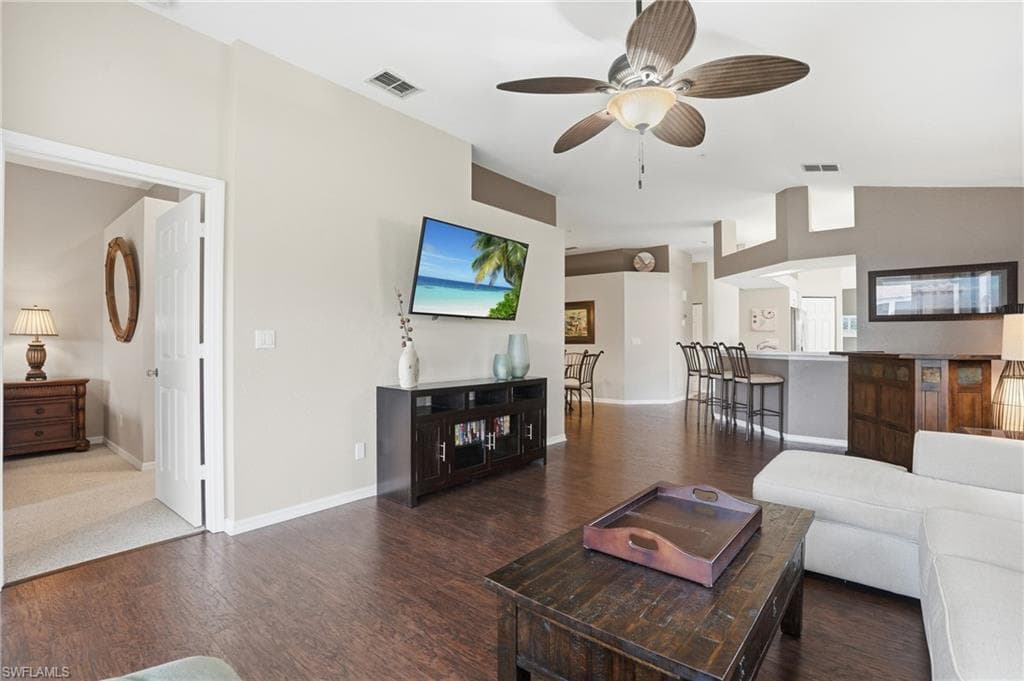 6914 Satinleaf RD N 201-13