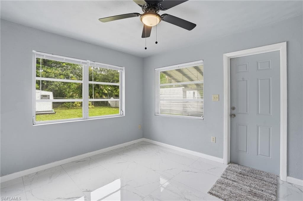 372 Altamont AVE-17