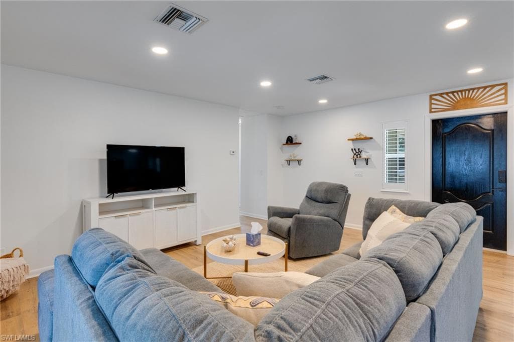 5118 York CT-6
