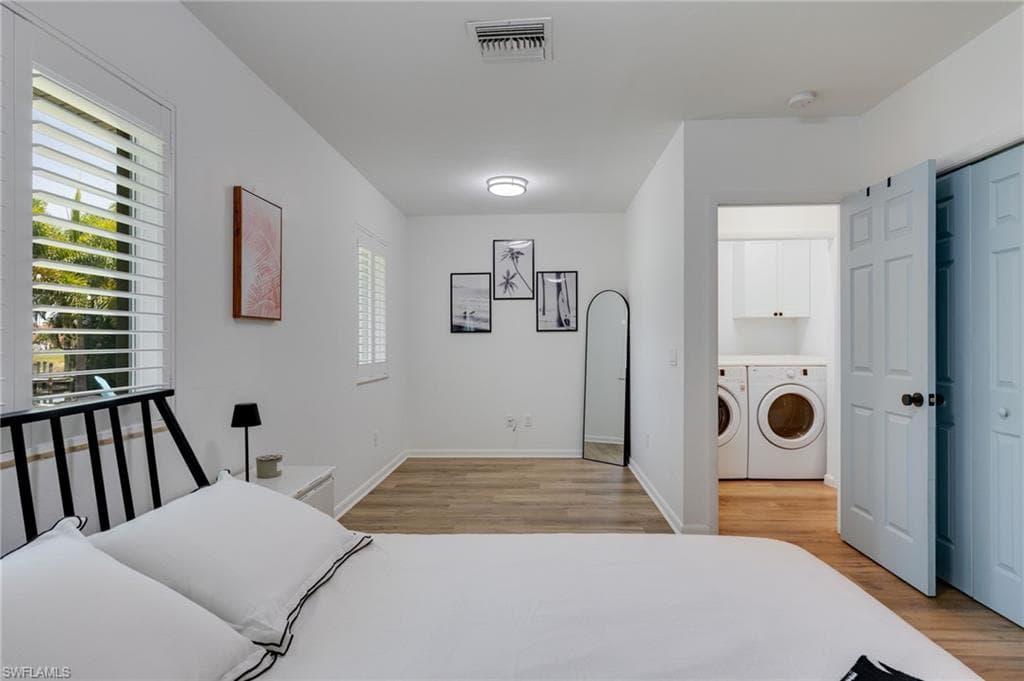 5118 York CT-15