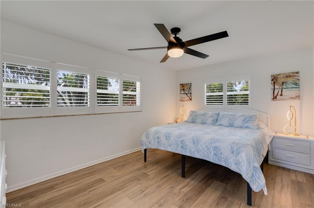 5118 York CT-21