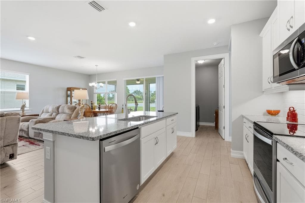 628 Parkshore Lake AVE-13