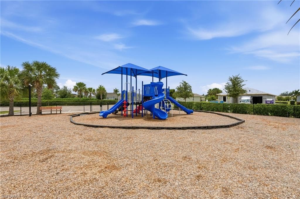 628 Parkshore Lake AVE-43