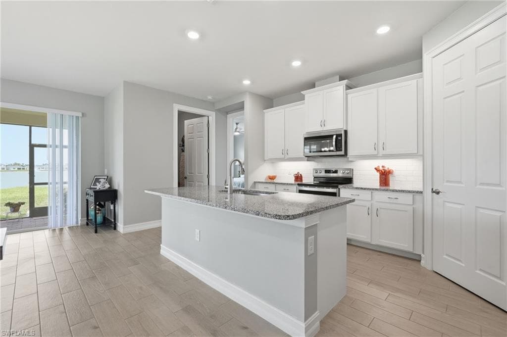 628 Parkshore Lake AVE-7