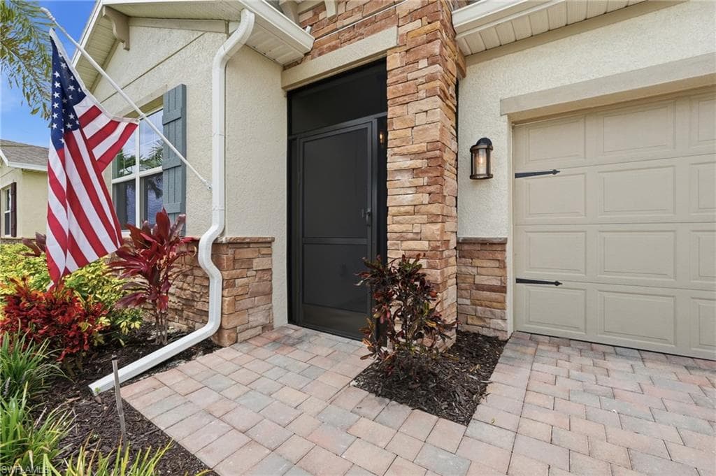 628 Parkshore Lake AVE-32