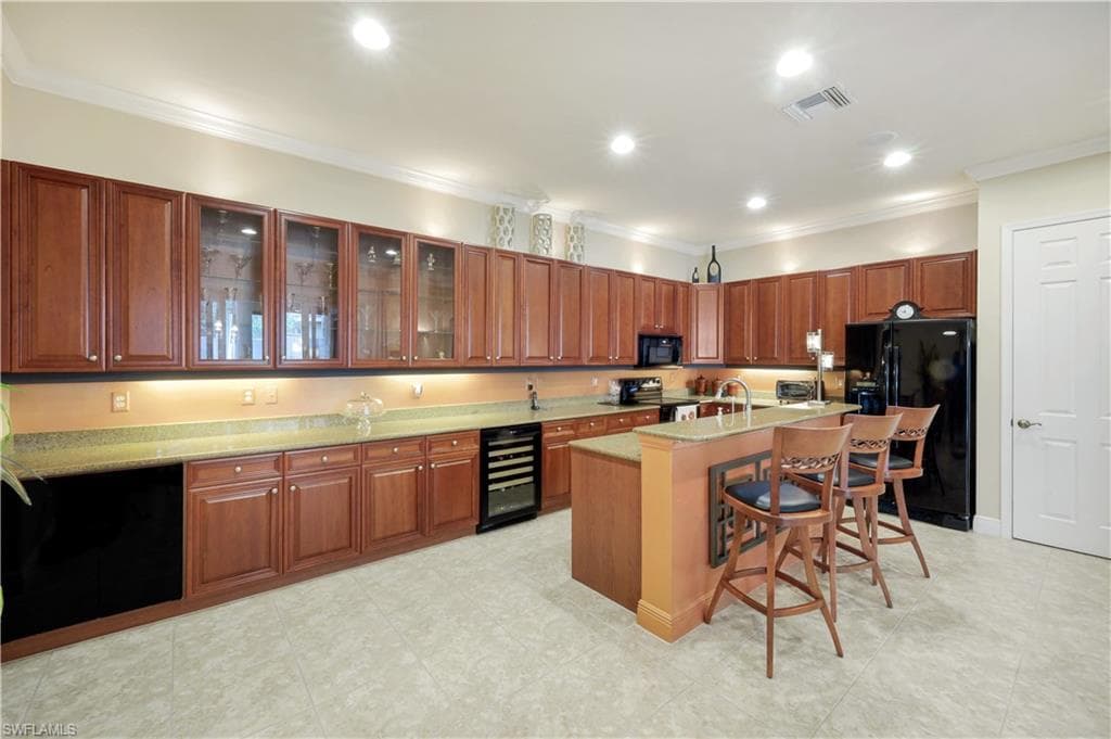 5661 Kensington LOOP-3