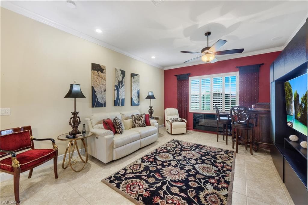 5661 Kensington LOOP-10