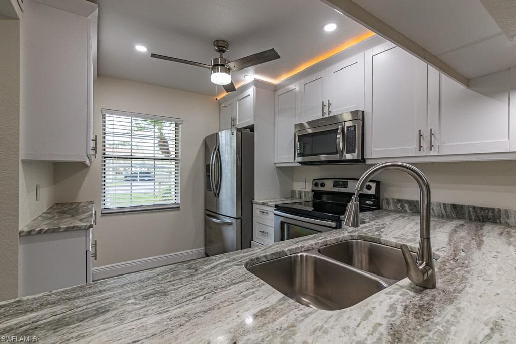 2562 Kings Lake BLVD-8