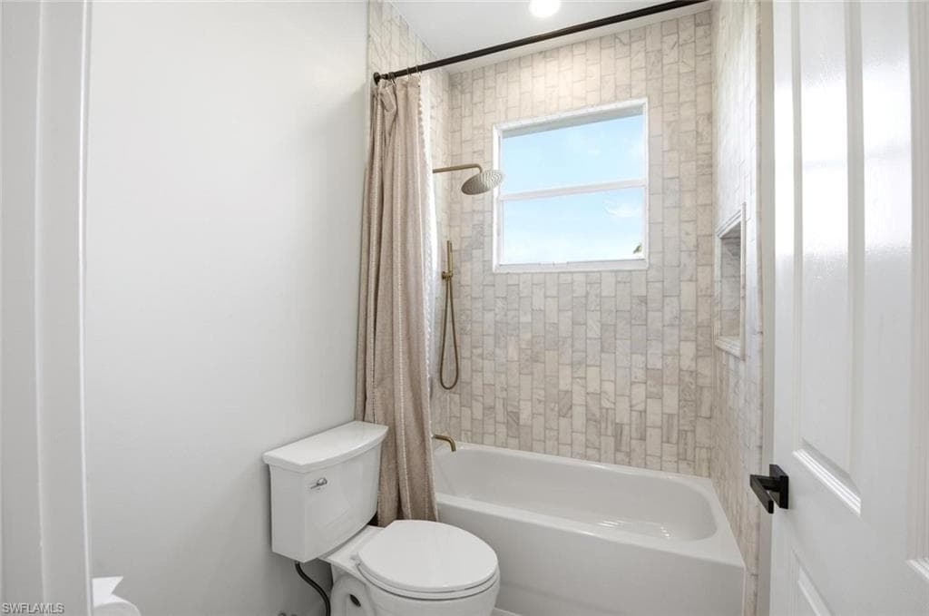 2292 Guadelupe DR-35