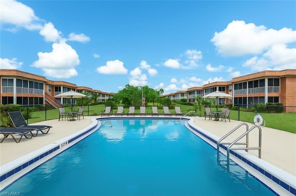 1400 Pompei LN 77-13