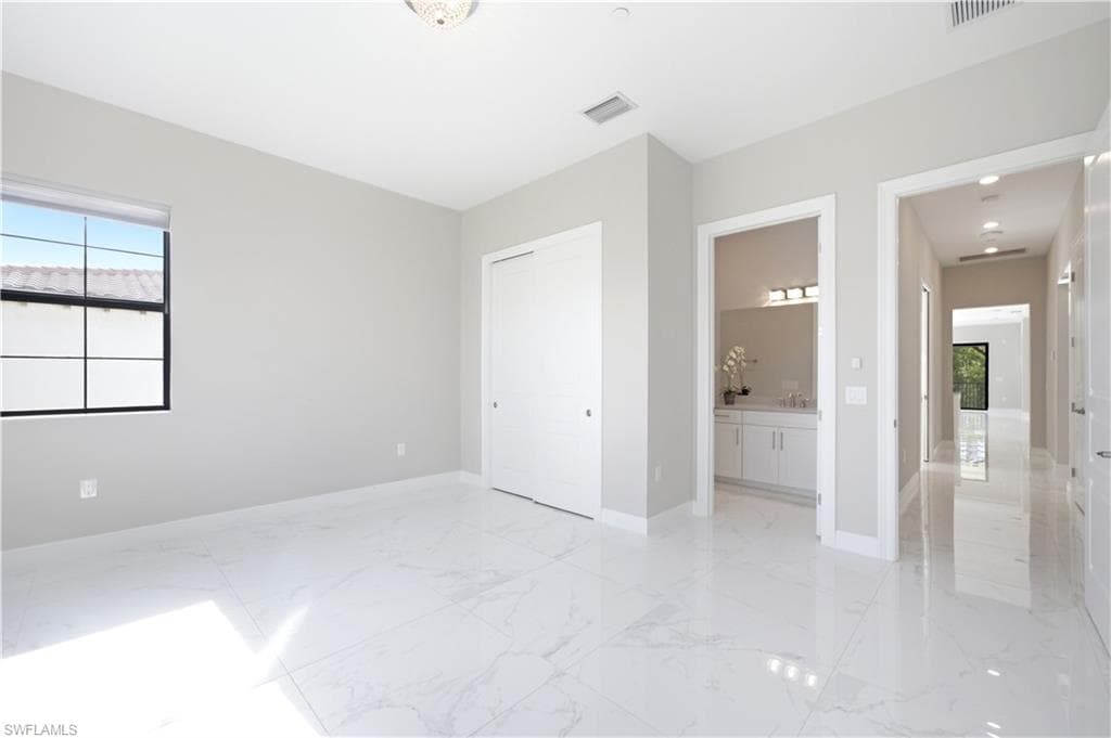 16374 Viansa WAY 301-16