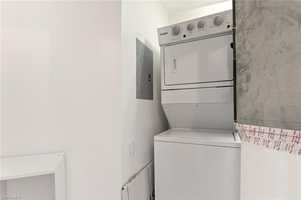 12081 Summergate CIR 204-18