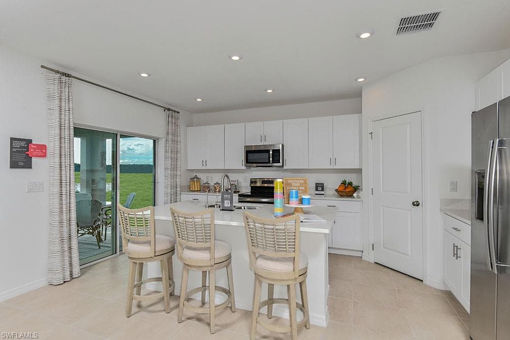 6730 Equinox LN-6