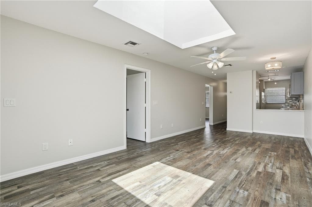 5323 Treetops DR T203-11