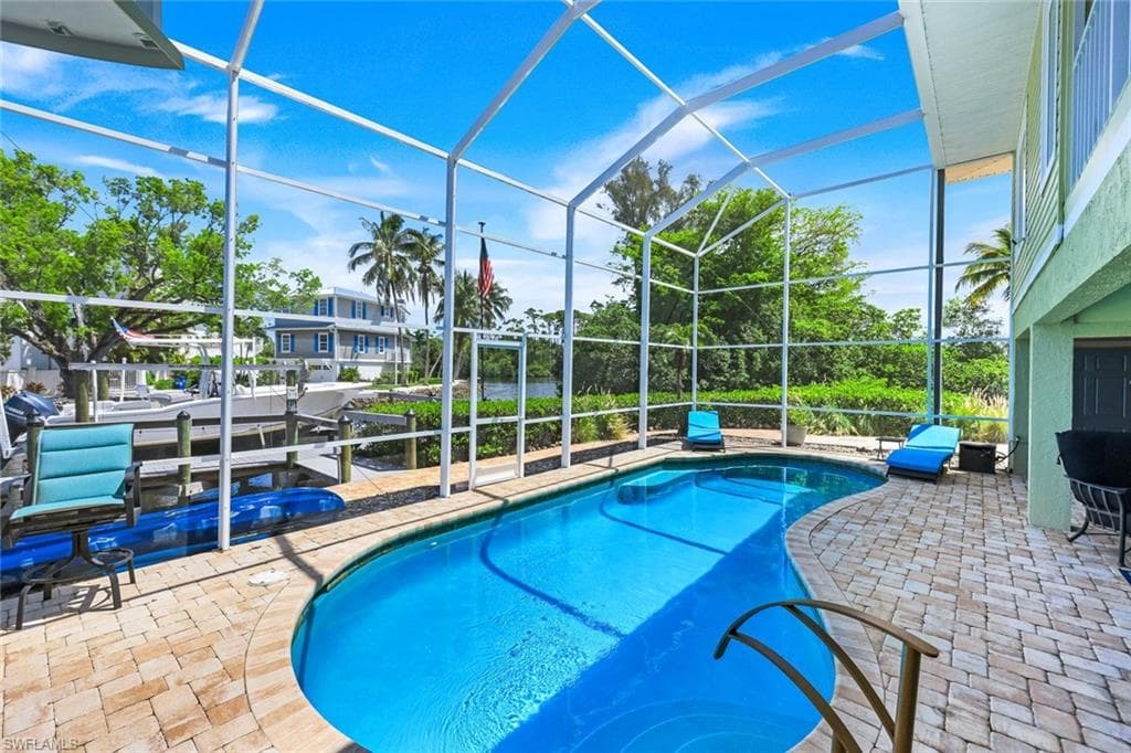 3858 Riviera CIR-39