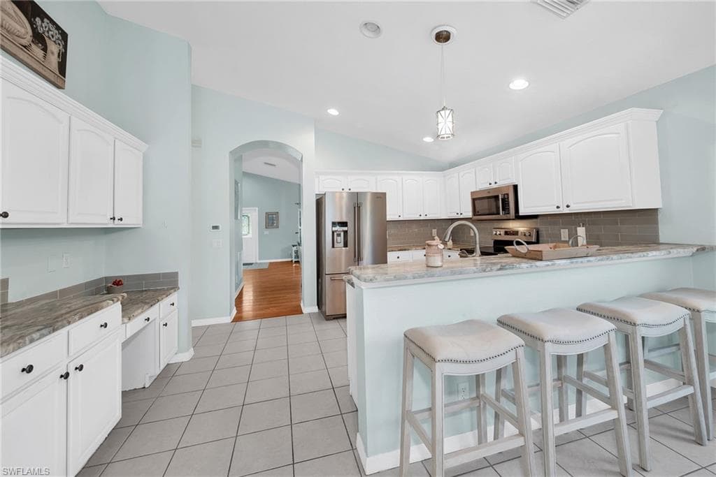 2835 Orange Grove TRL-8