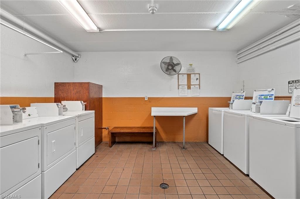2366 E Mall DR 213-20