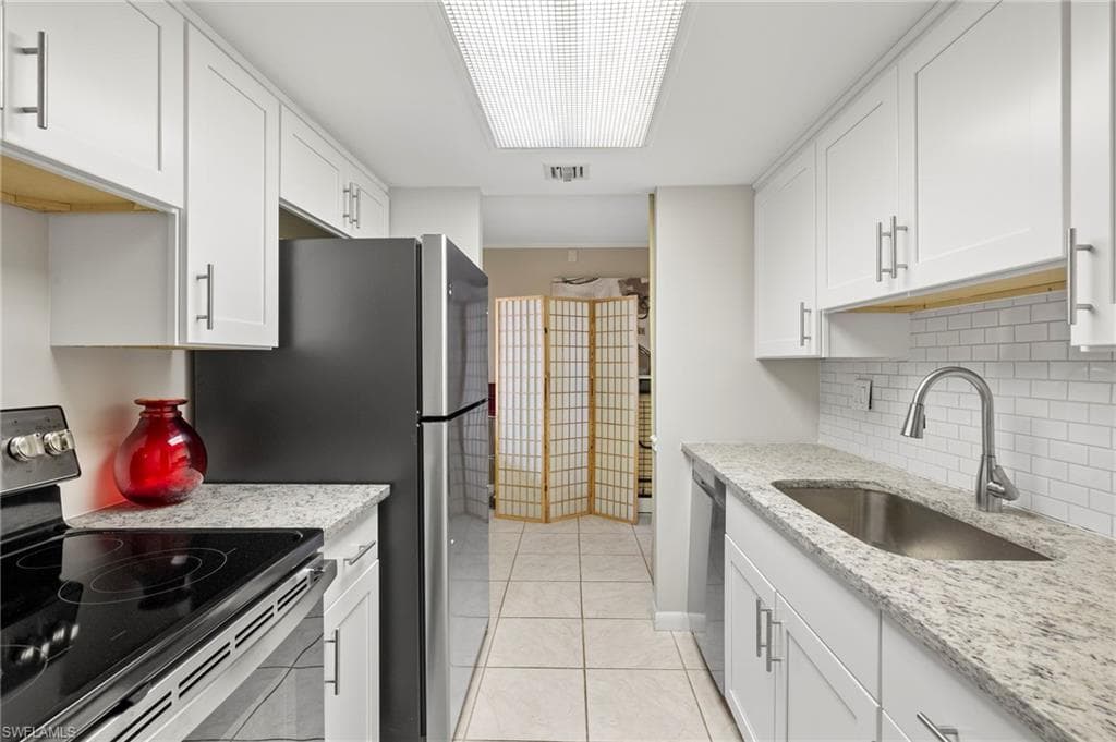 2366 E Mall DR 213-11