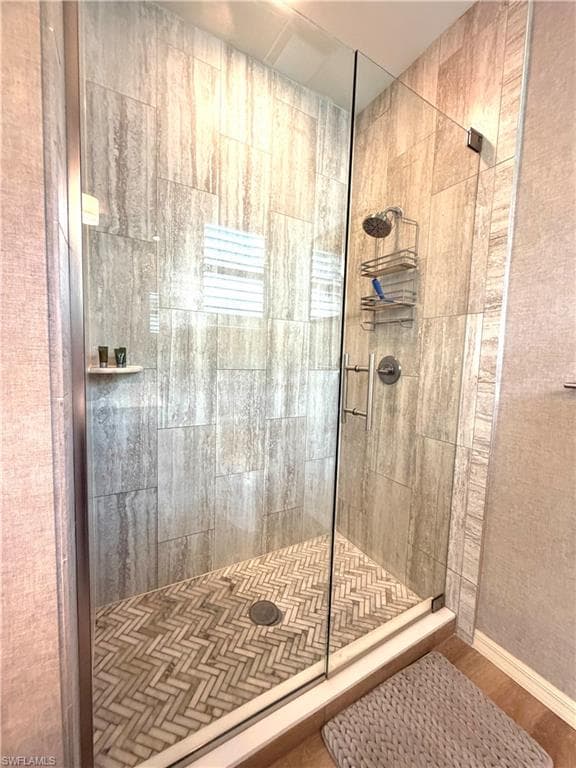 8736 Querce CT-17