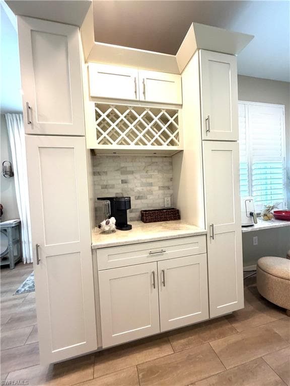8736 Querce CT-33