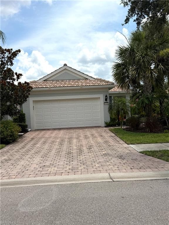 8736 Querce CT-44