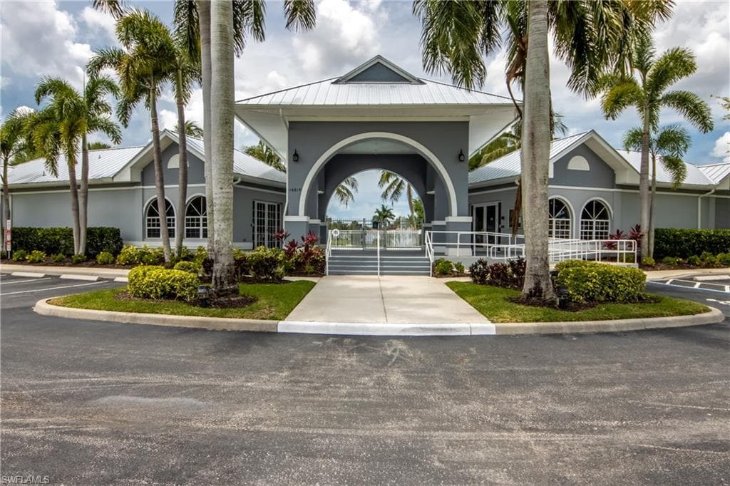 8904 Baytowne LOOP-46