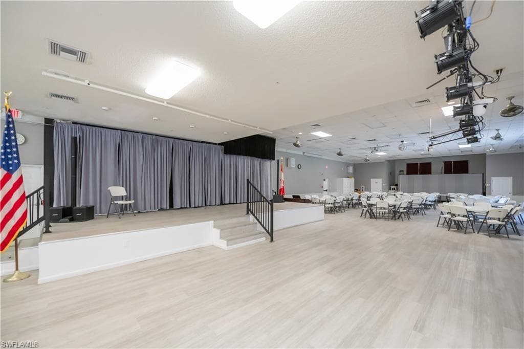 5510 Sir Walter WAY-21
