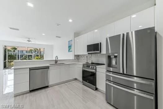 827 Hampton CIR 146-4