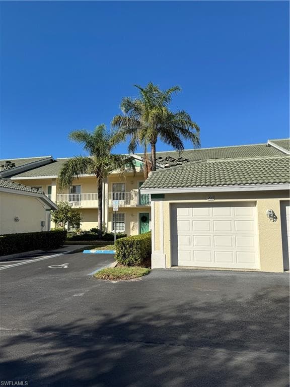 4985 sandra bay DR 203-16