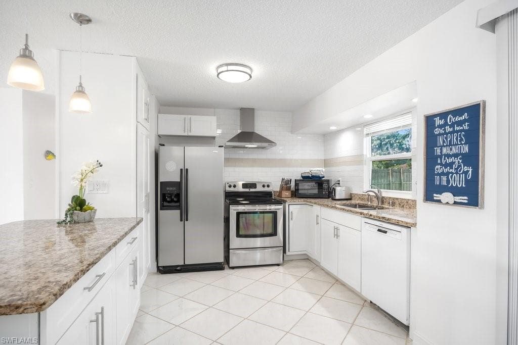 1207 Hernando ST-8