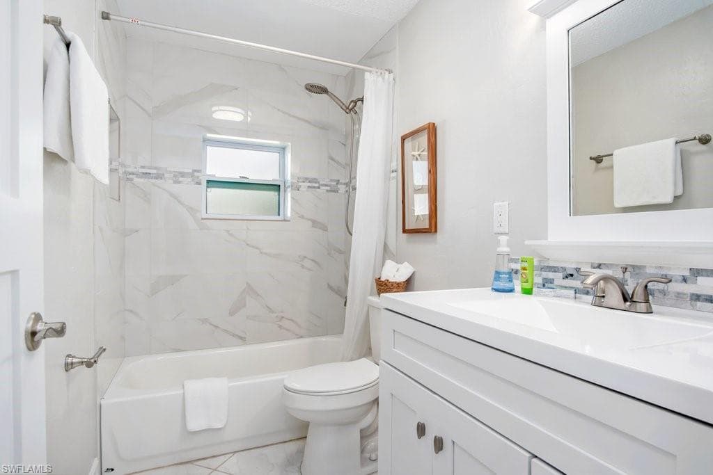 1207 Hernando ST-25