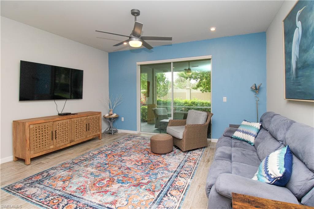4692 Arboretum CIR 102-12
