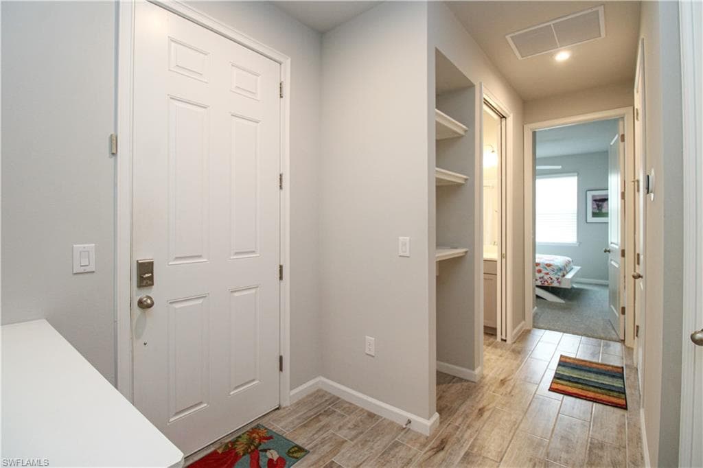 4692 Arboretum CIR 102-5