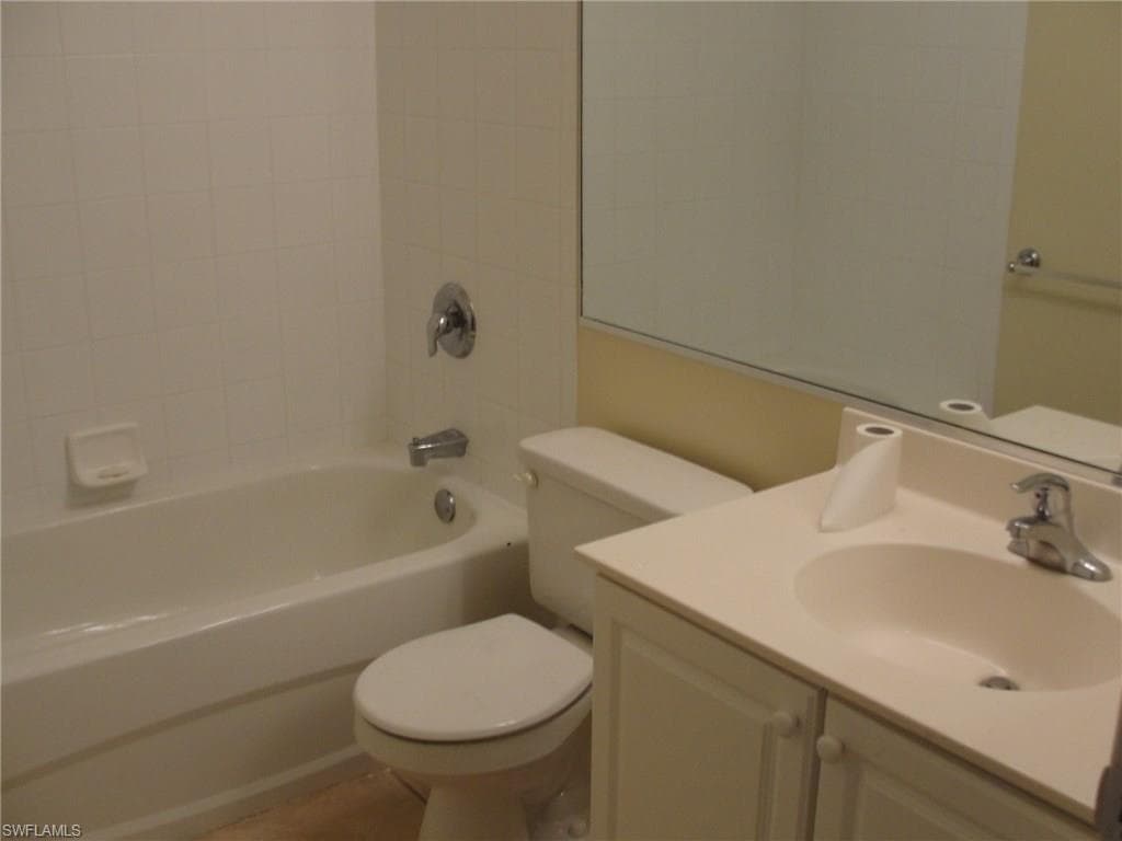 1295 Henley ST 1204-16