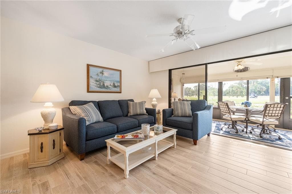 5905 Trailwinds DR 812-12