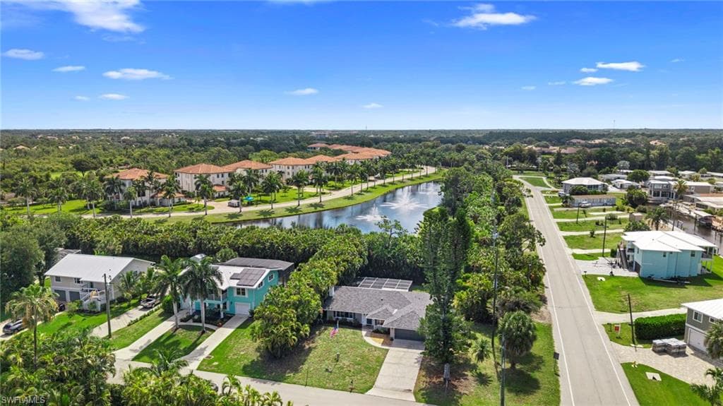 4688 Pembrooke LN-25