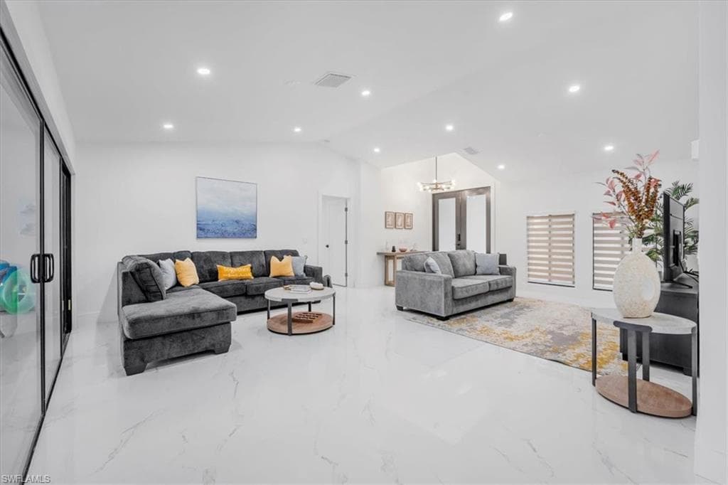 3728 SE 18th AVE-20