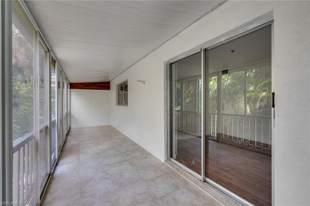 2828 Jackson ST M5-4